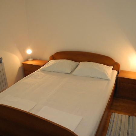 Apartments Boti Dramalj Exterior photo